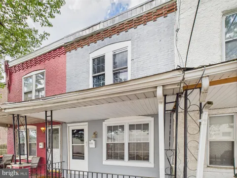 2110 W 6th Street, Chester, PA MLS: PADE2089704