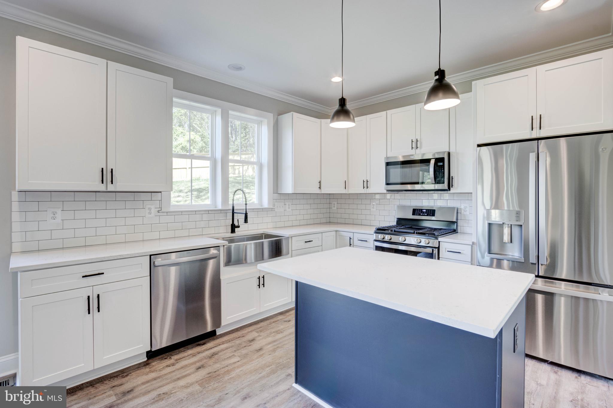 FOREST HILL - Residential