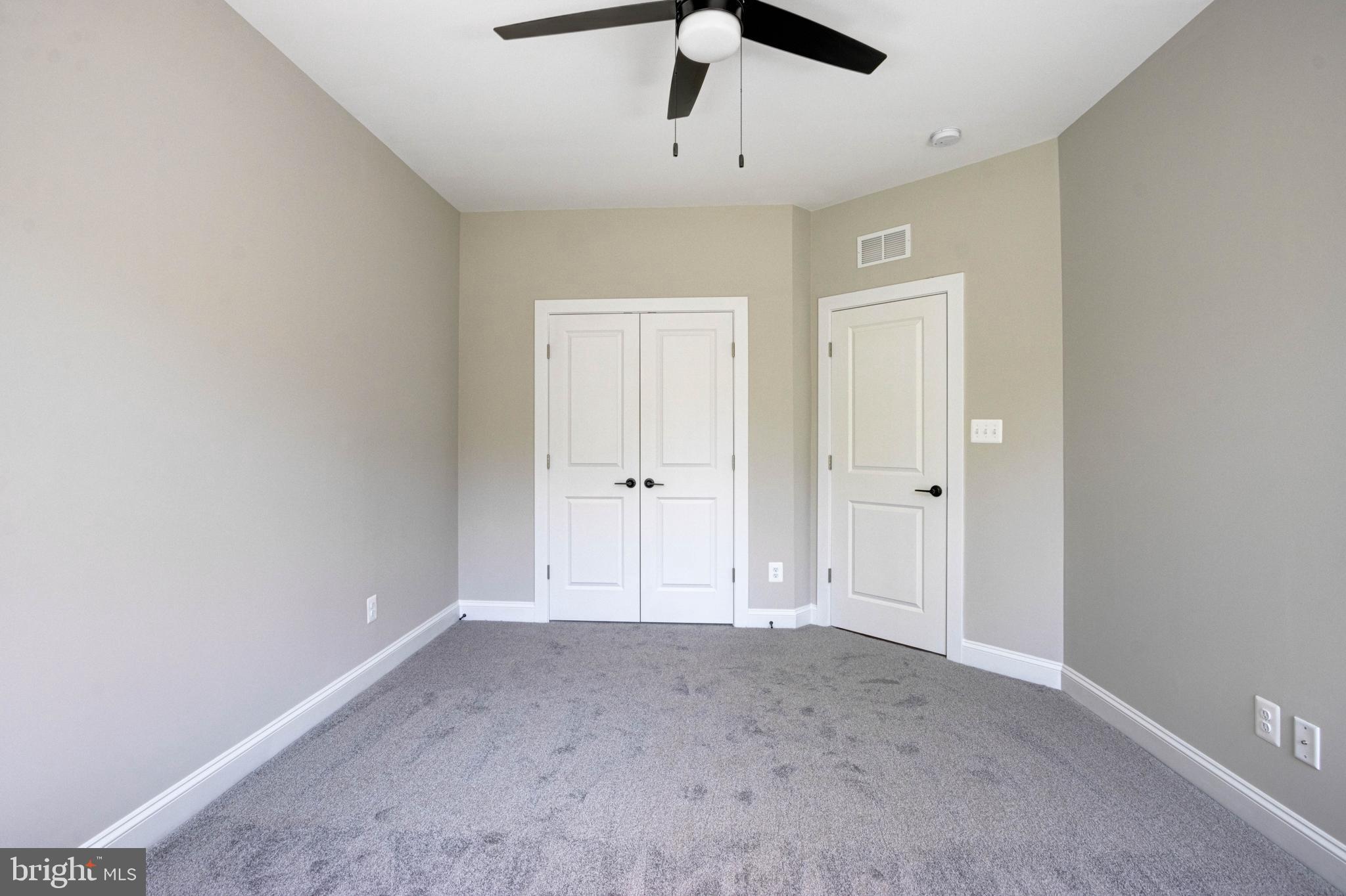 FOREST HILL - Residential