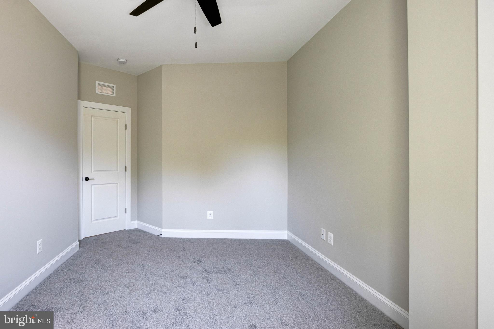 FOREST HILL - Residential