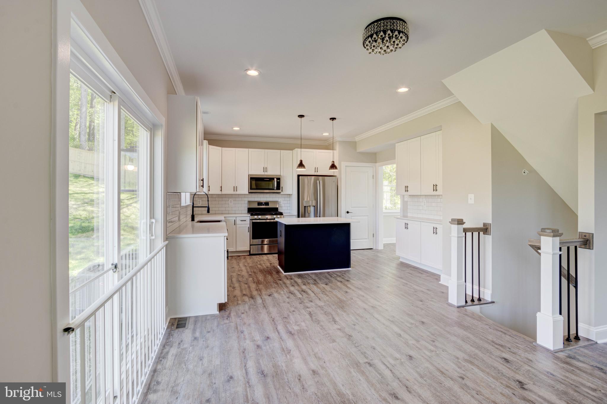 FOREST HILL - Residential