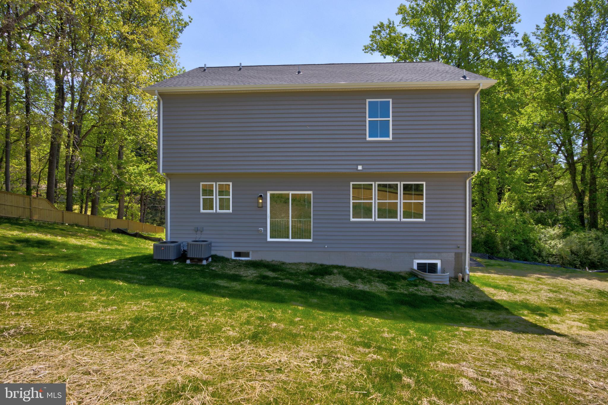 FOREST HILL - Residential