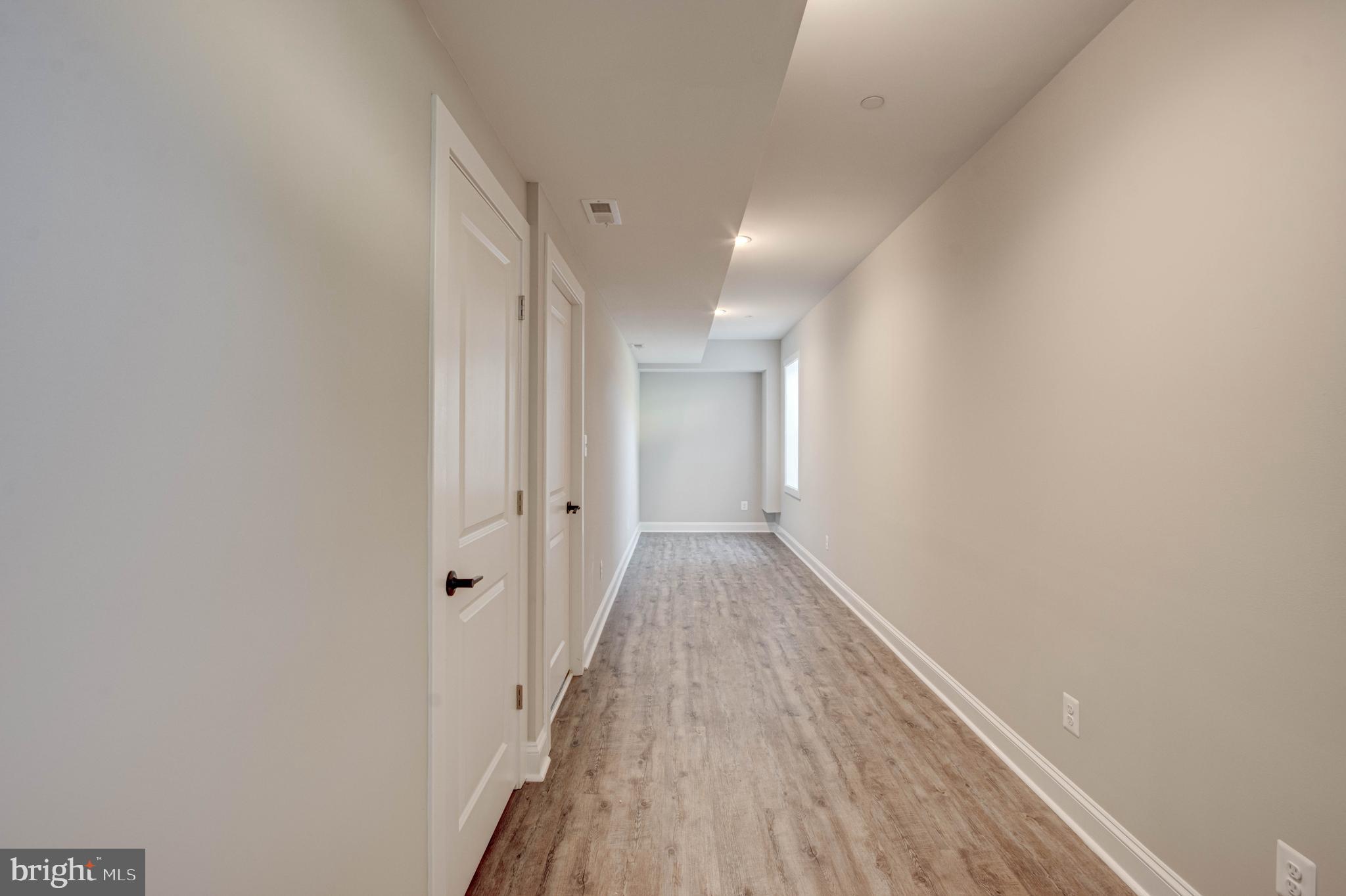 FOREST HILL - Residential