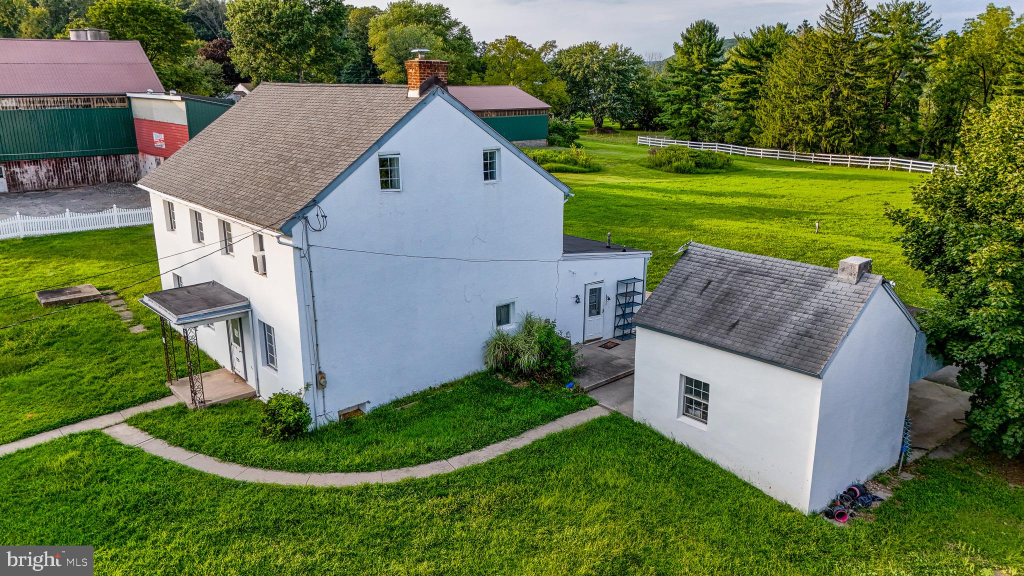 725 EVANS ROAD
