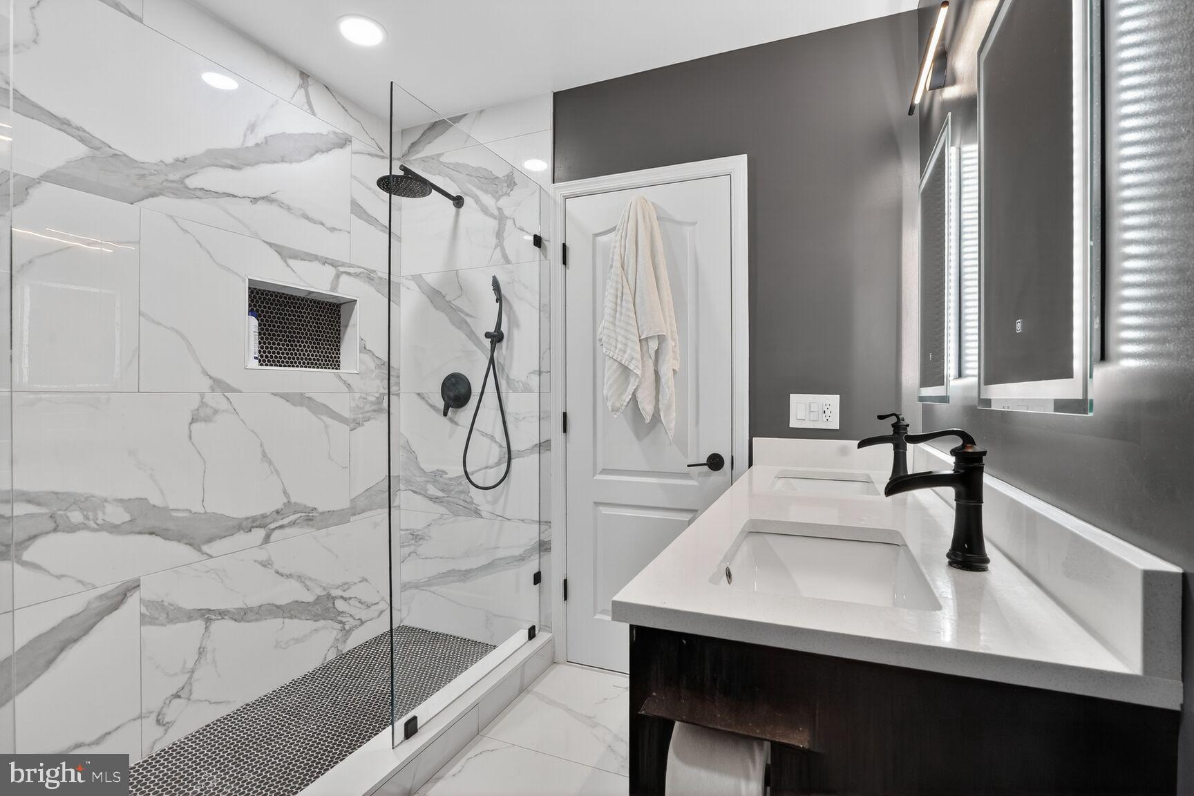 RESIDENCES AT BRAMBLETON - Residential