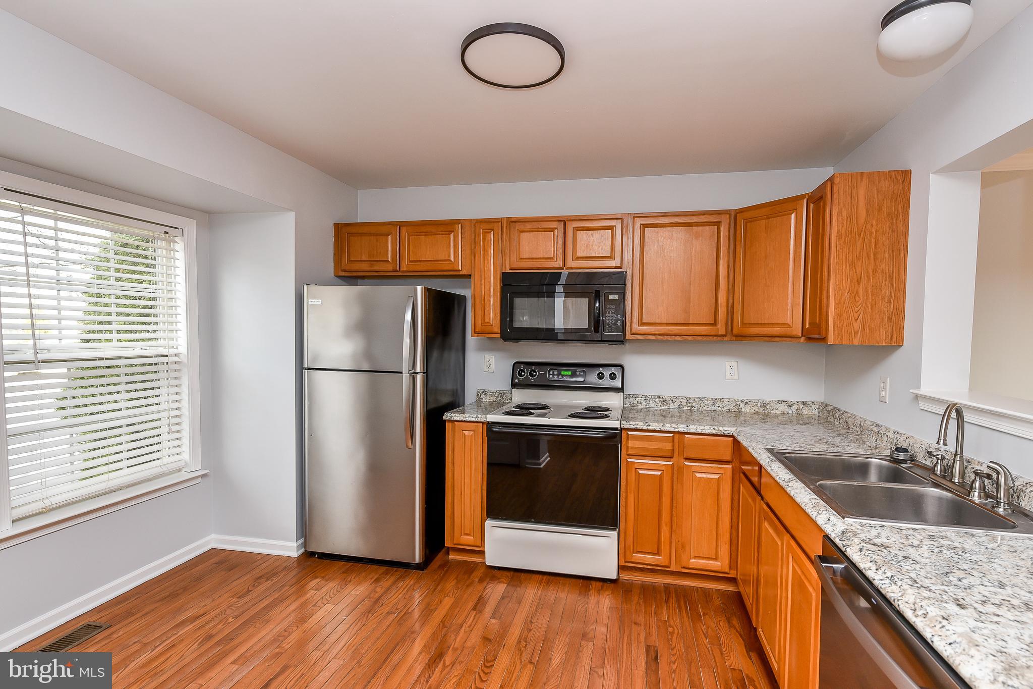 STONEBROOK VILLAGE - Residential Lease