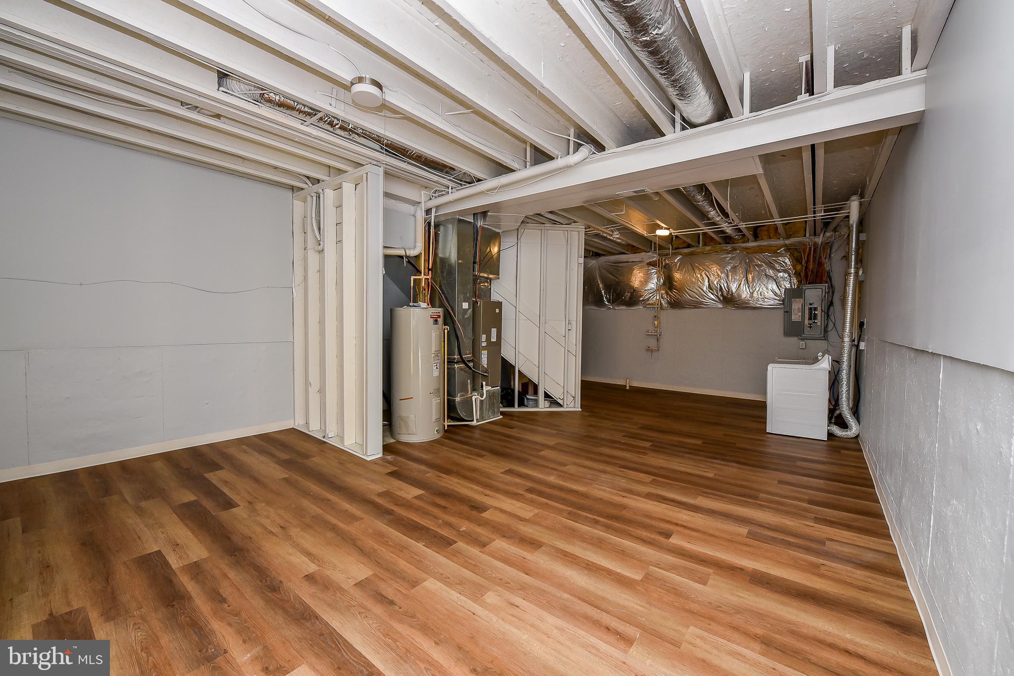 STONEBROOK VILLAGE - Residential Lease