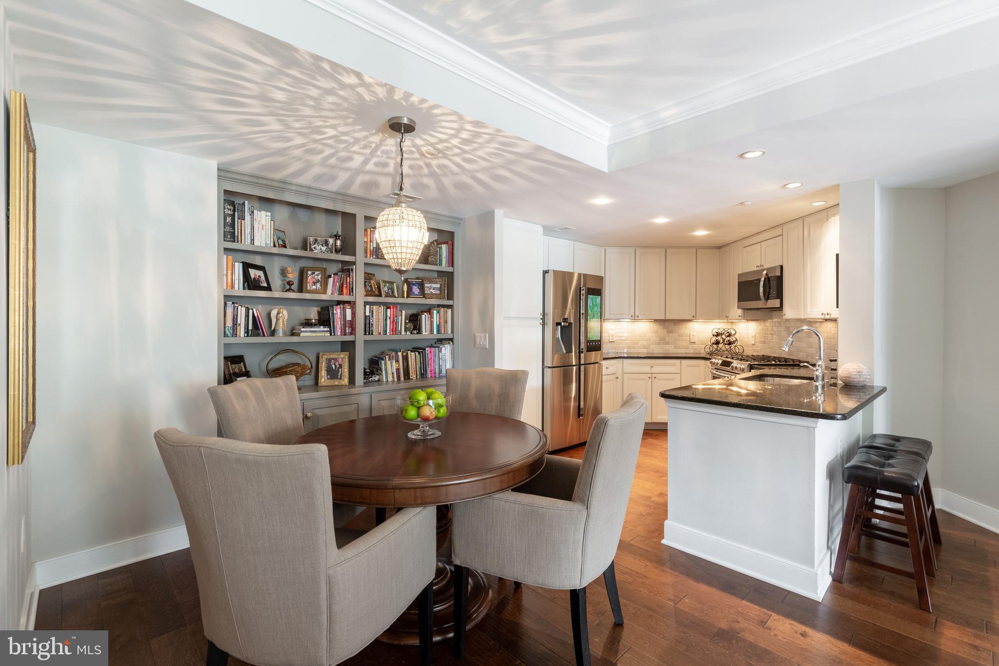 This 2 bedroom 2 bath Condo is gorgeous. Beautifully updated with hardwood floors, built-ins, large walk-in closet in master. Upgraded appliance in kitchen, New full size front loading washer and dryer. All the Park Place amenities. Outdoor patio in rear of building with grilling area.