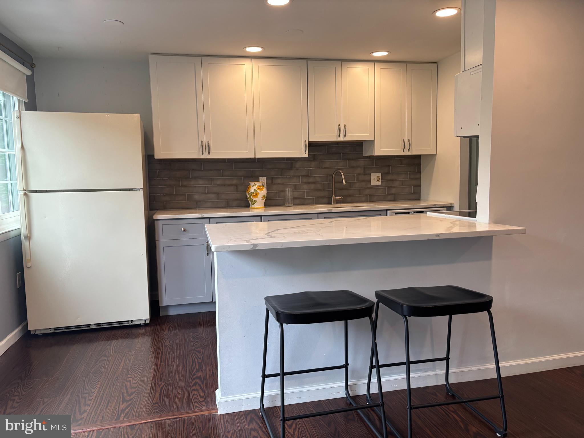 DAMASCUS TERRACE - Residential