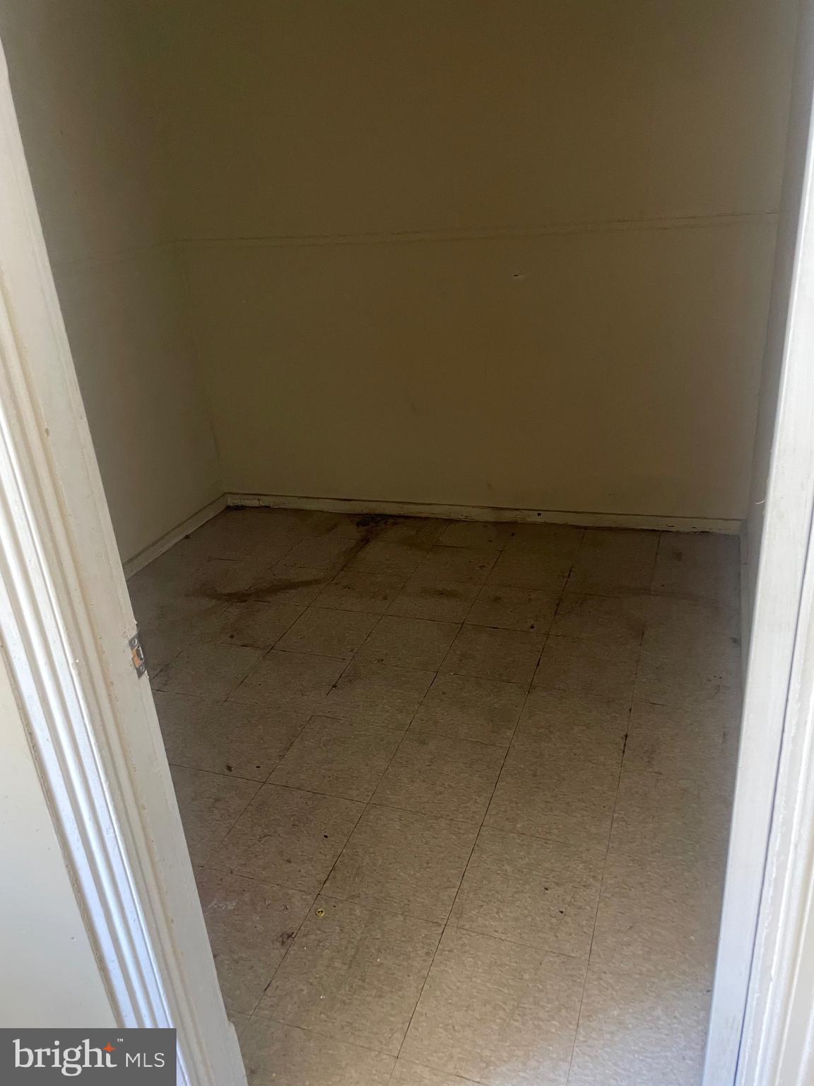 WEST OAK LANE - Commercial Sale