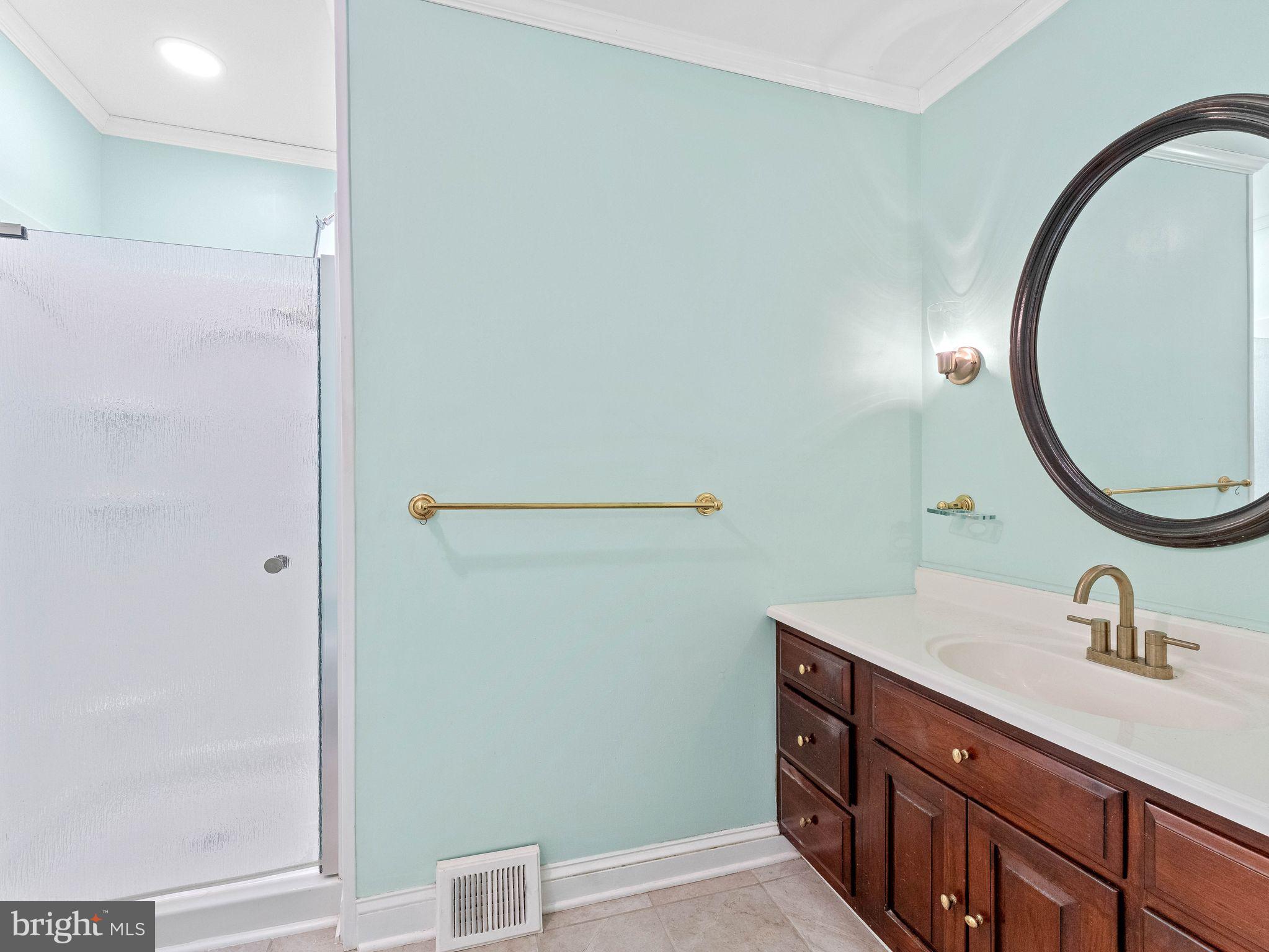 HEADLEY TRACE - Residential