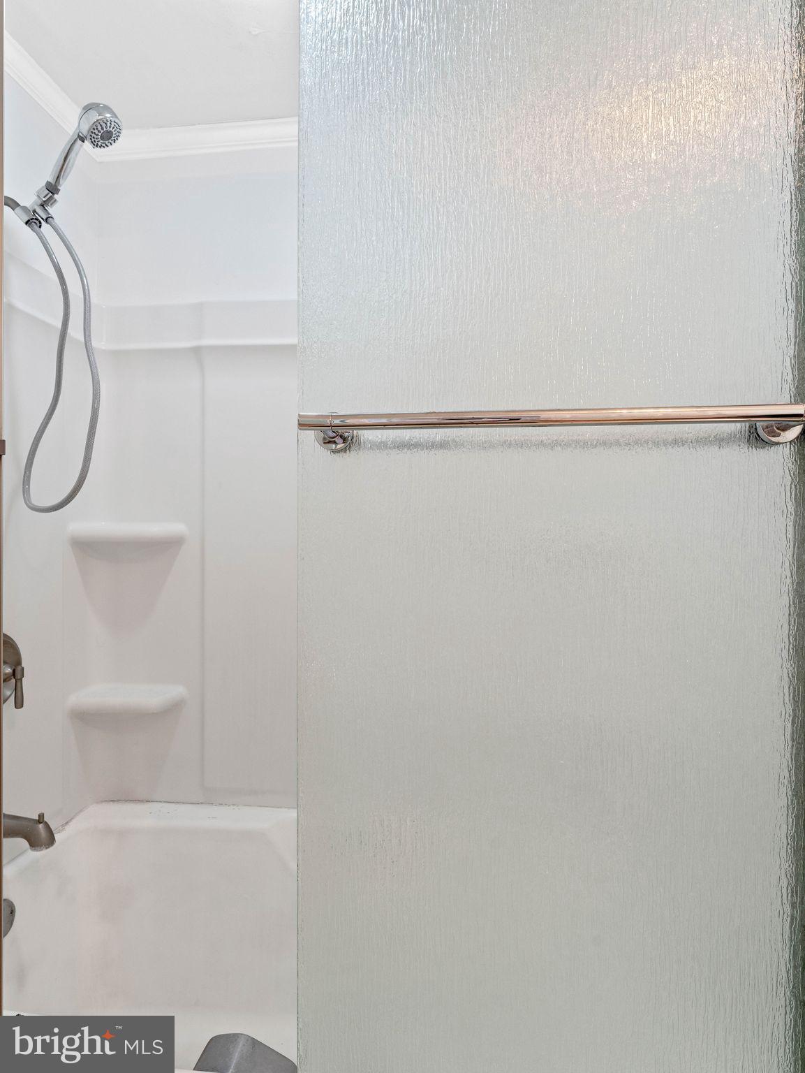 HEADLEY TRACE - Residential