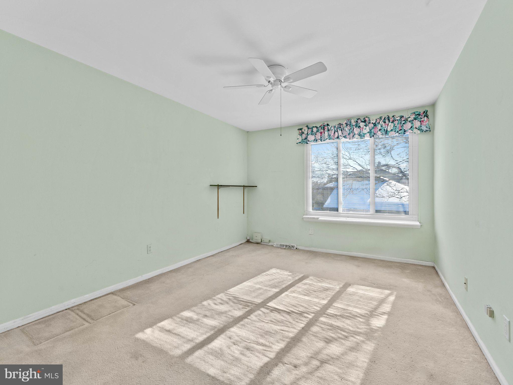 HEADLEY TRACE - Residential