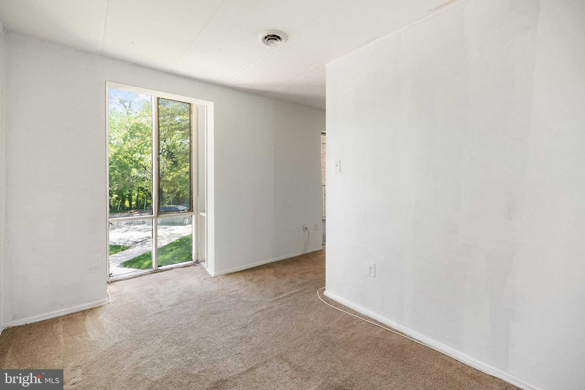 HUNTINGTON CLUB - Residential