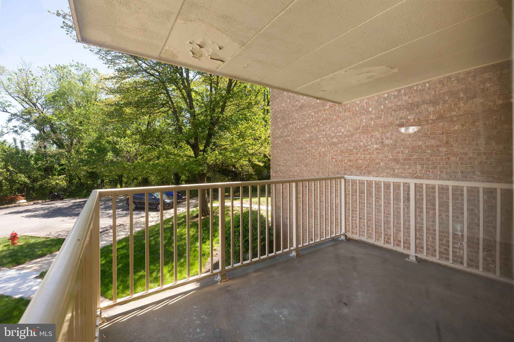 HUNTINGTON CLUB - Residential