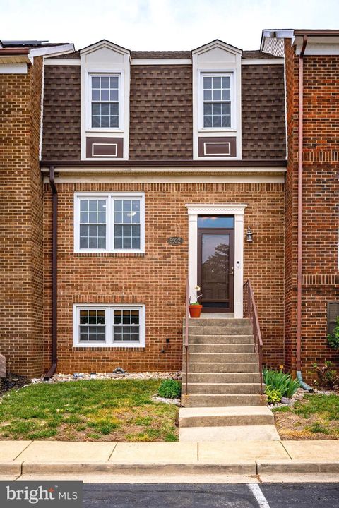5922 SURRATTS VILLAGE DRIVE CLINTON MD 20735