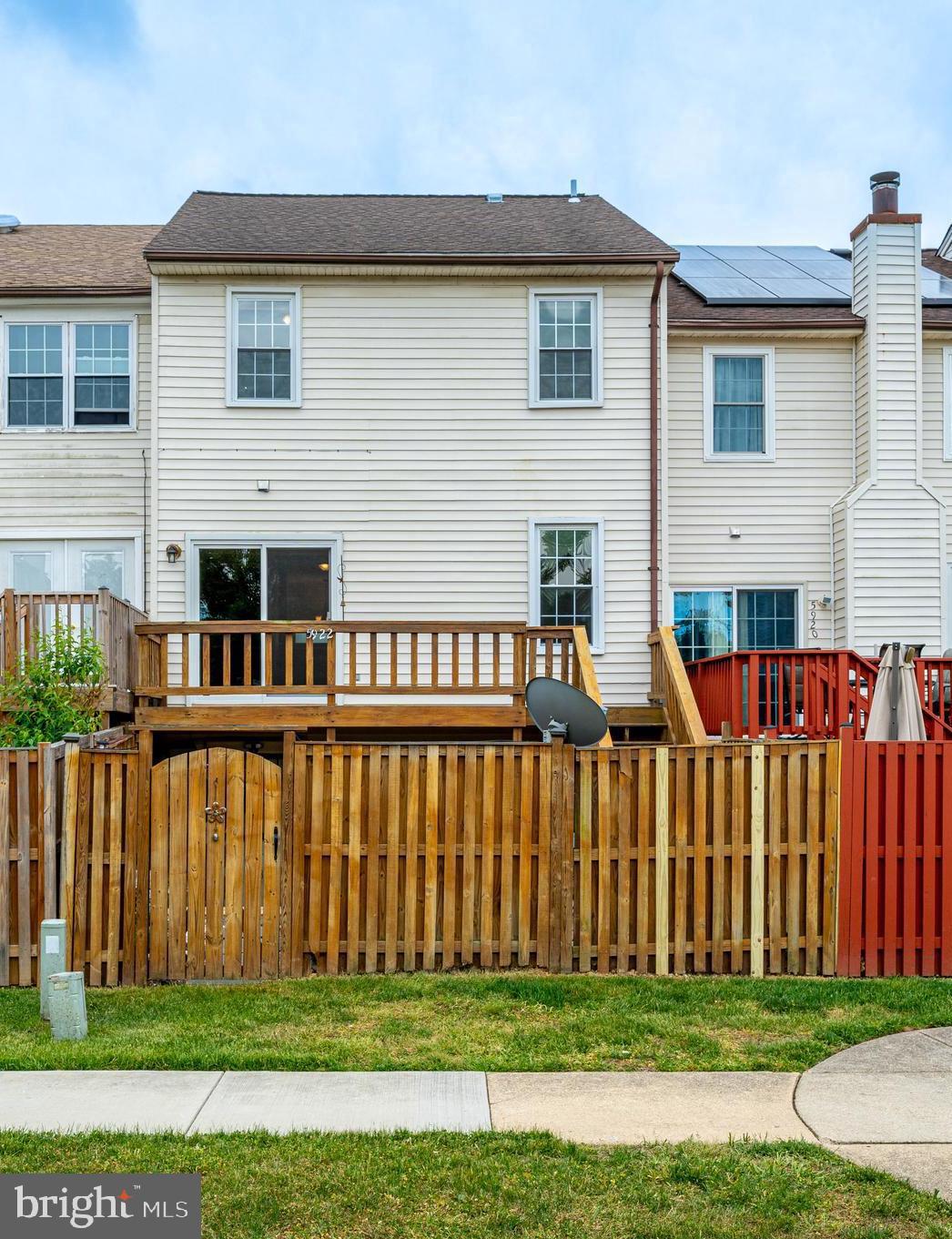 SURRATTS VILLAGE - Residential
