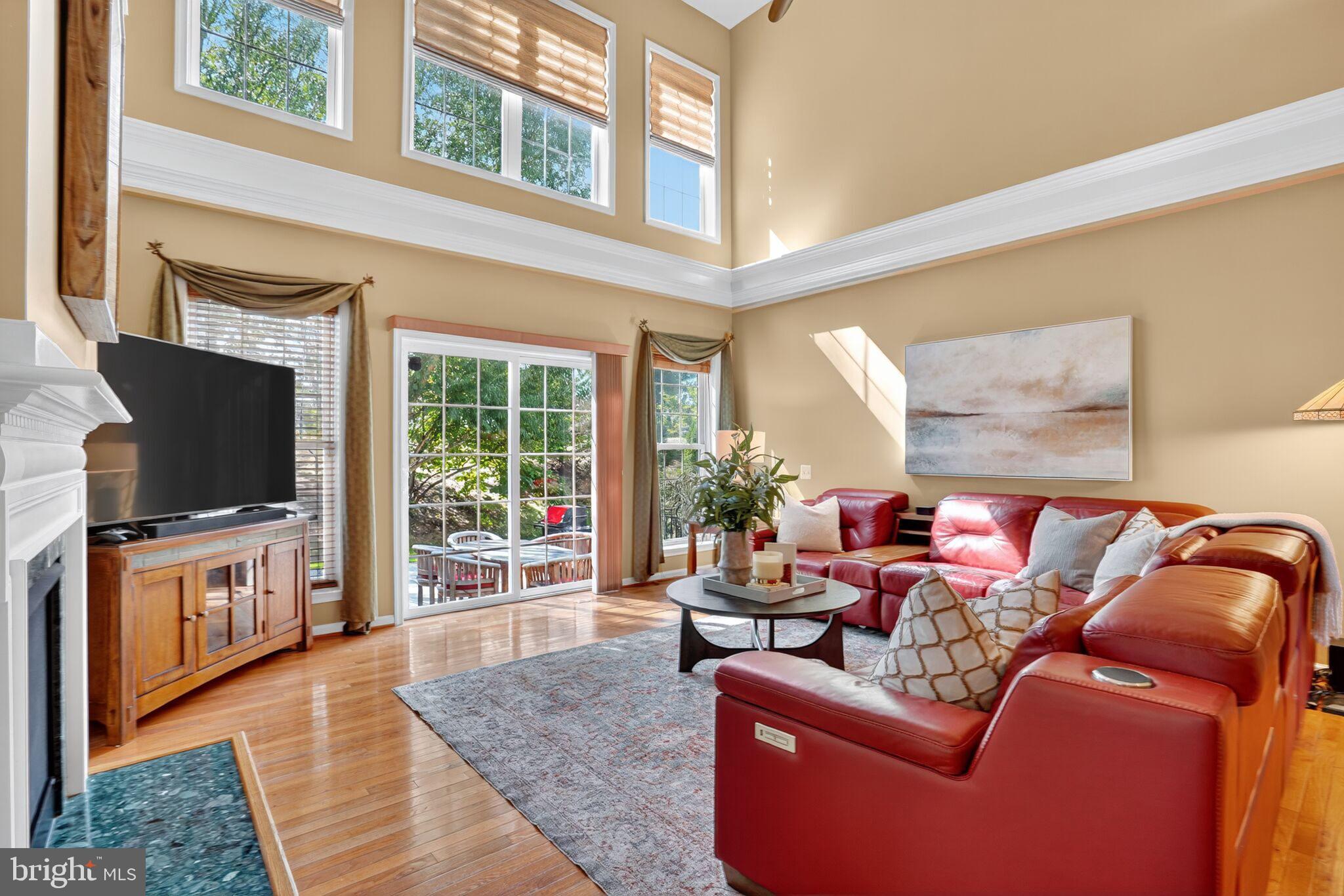 LAUREL HILL - Residential