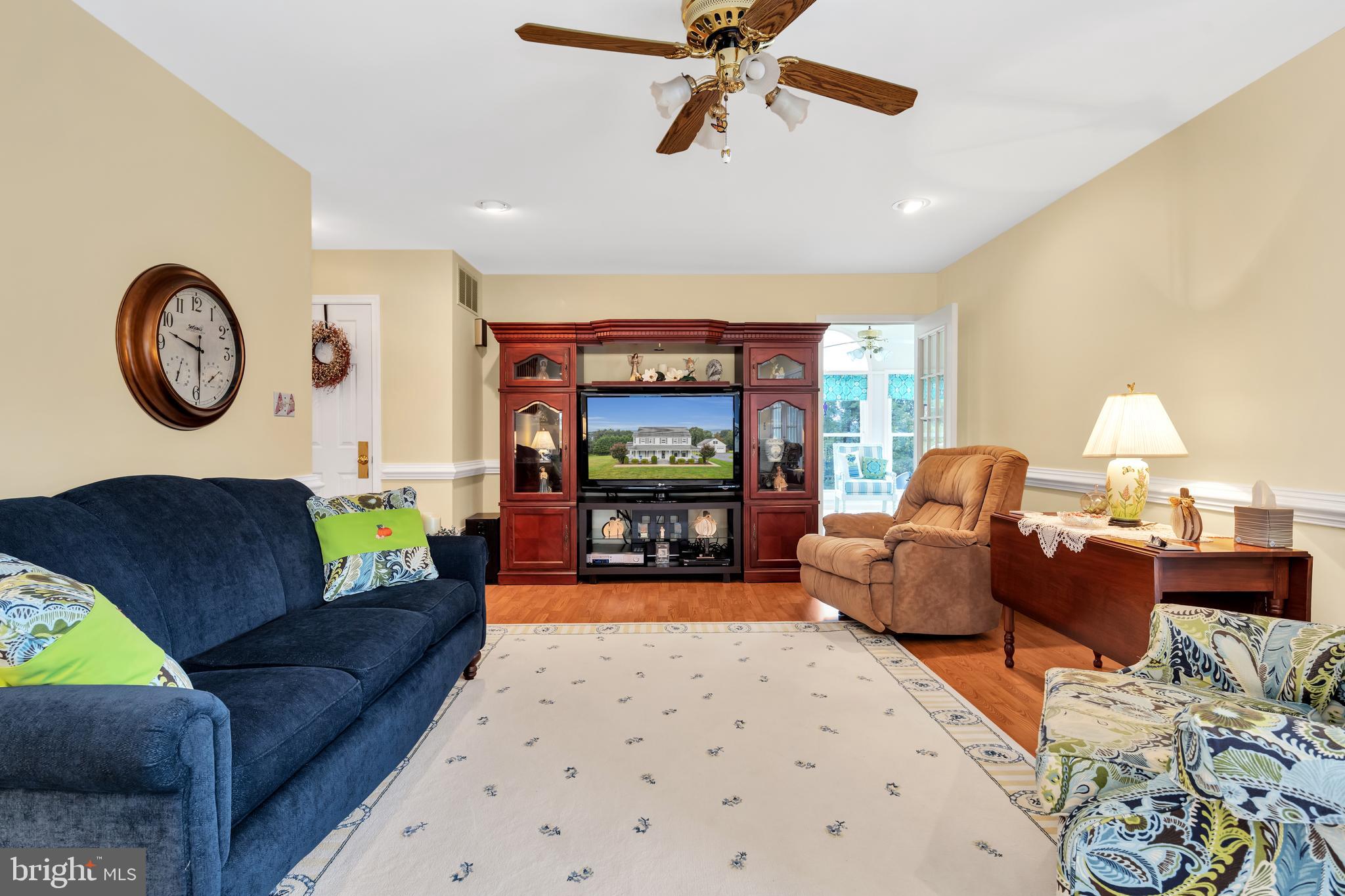 MANOR HILL ESTATES - Residential