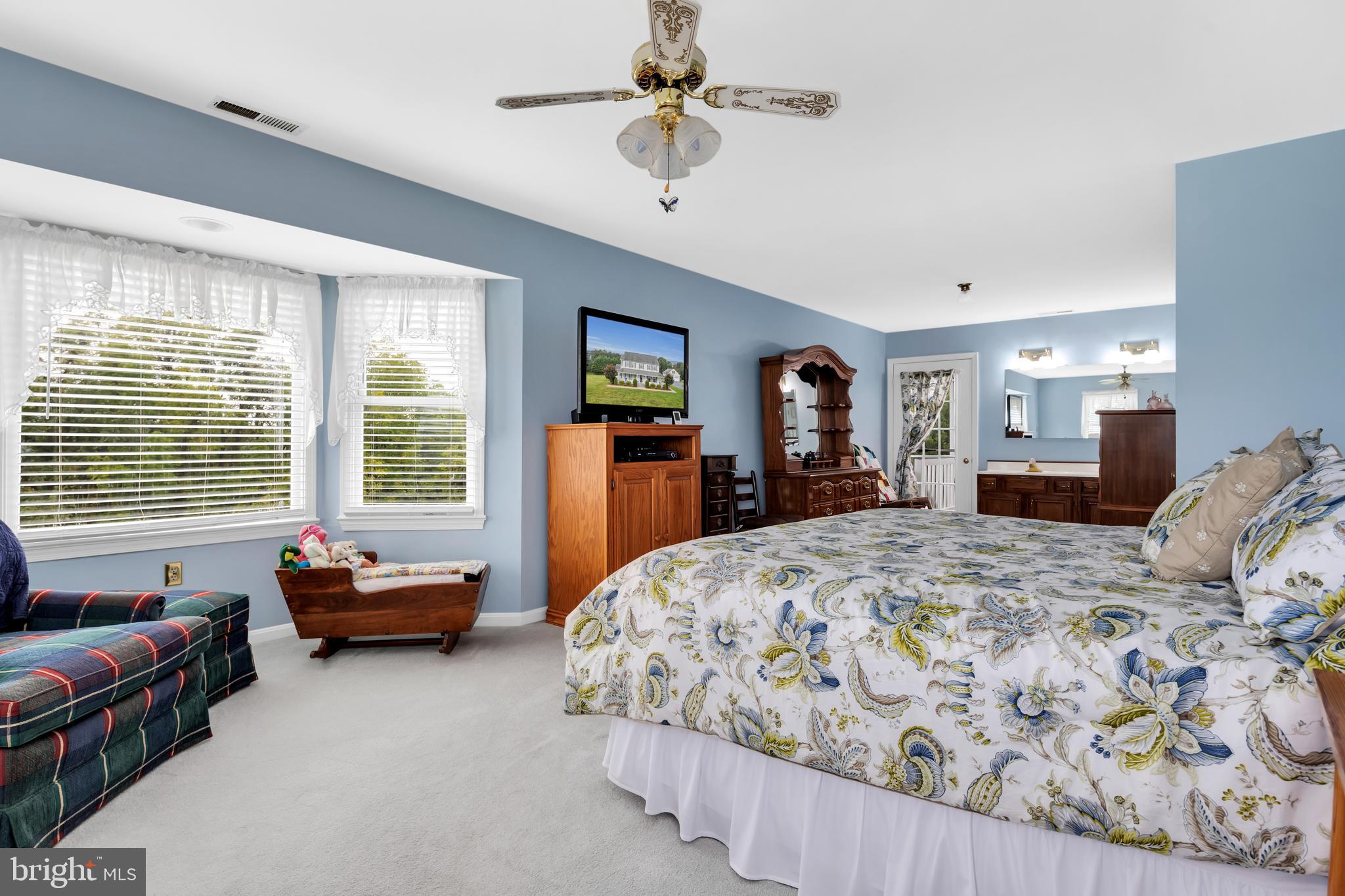 MANOR HILL ESTATES - Residential