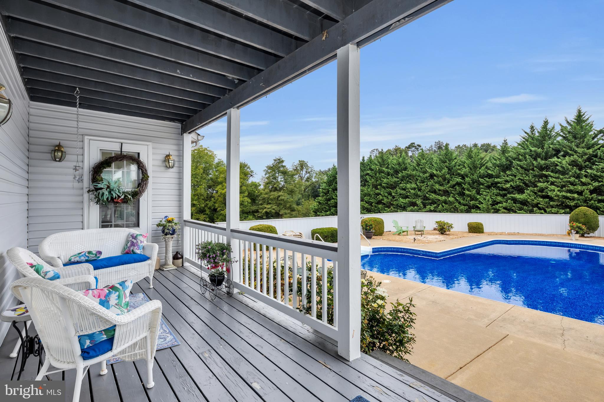 MANOR HILL ESTATES - Residential