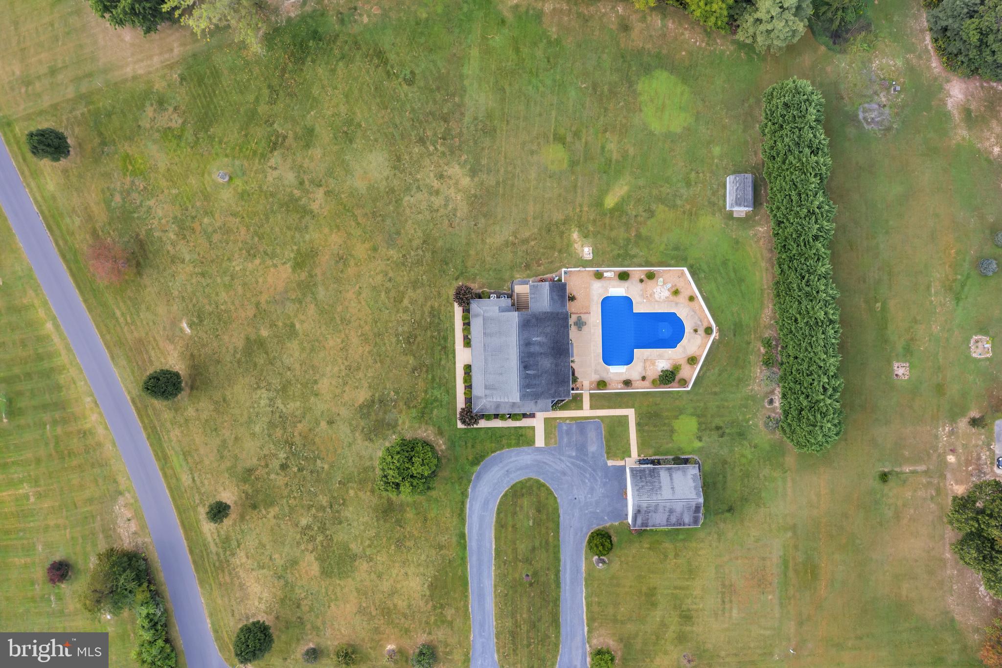 MANOR HILL ESTATES - Residential