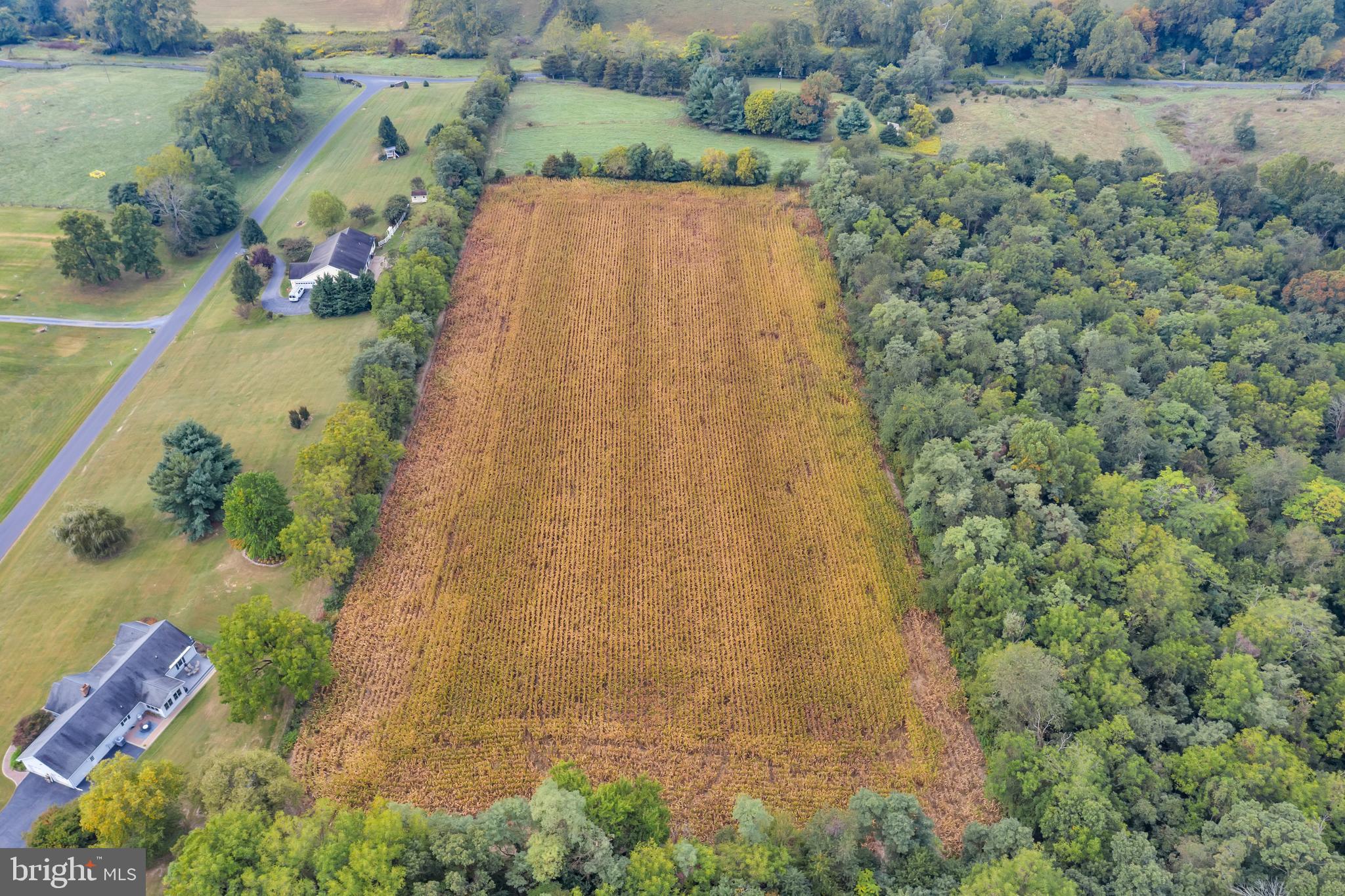 MANOR HILL ESTATES - Residential