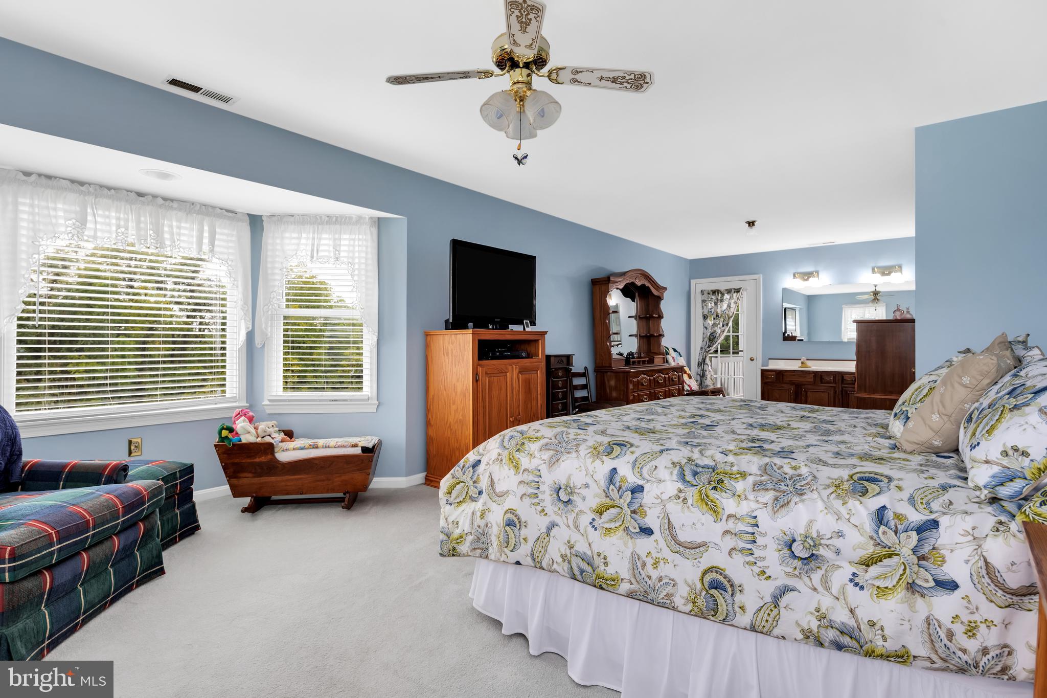 MANOR HILL ESTATES - Residential