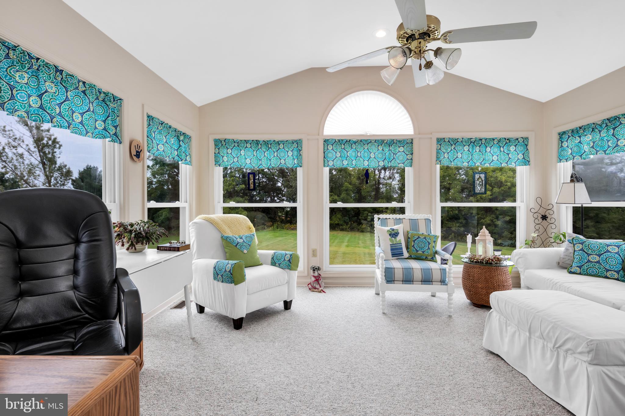 MANOR HILL ESTATES - Residential