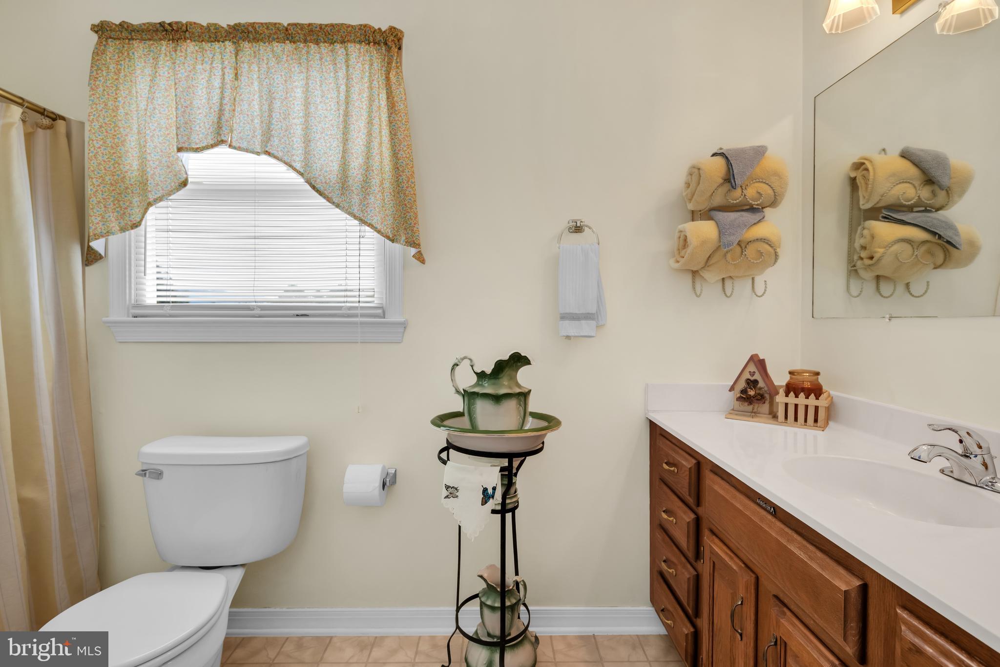 MANOR HILL ESTATES - Residential