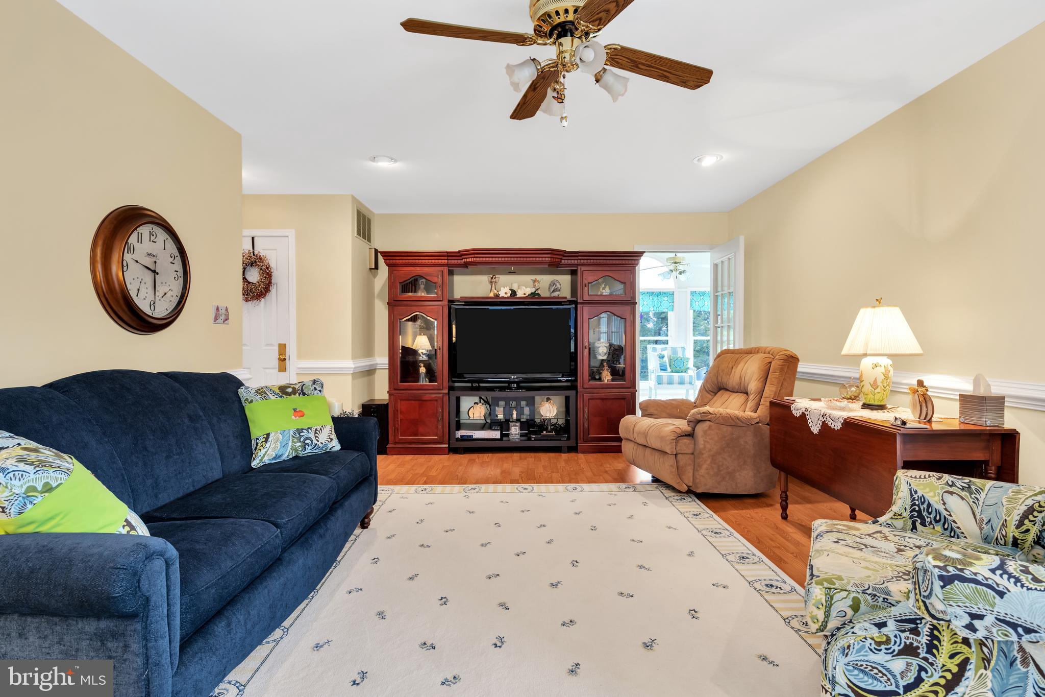 MANOR HILL ESTATES - Residential