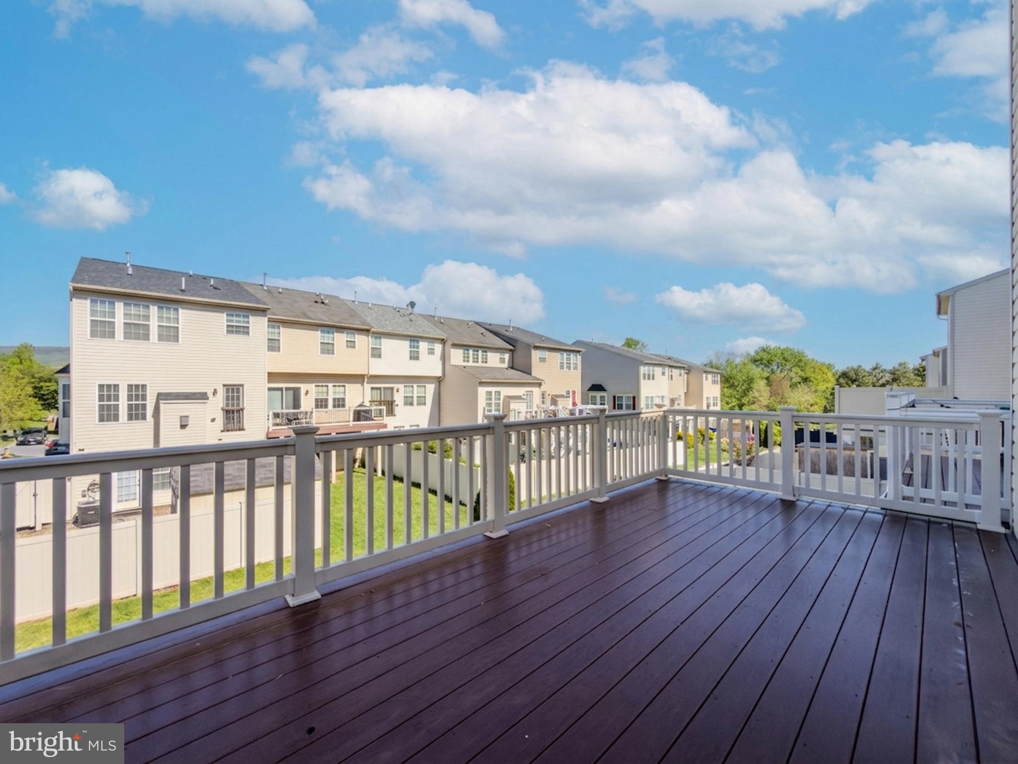 TUSCARORA CREEK - Residential