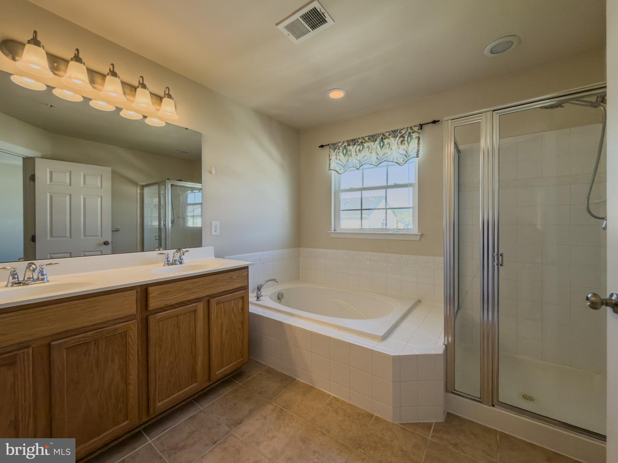TUSCARORA CREEK - Residential