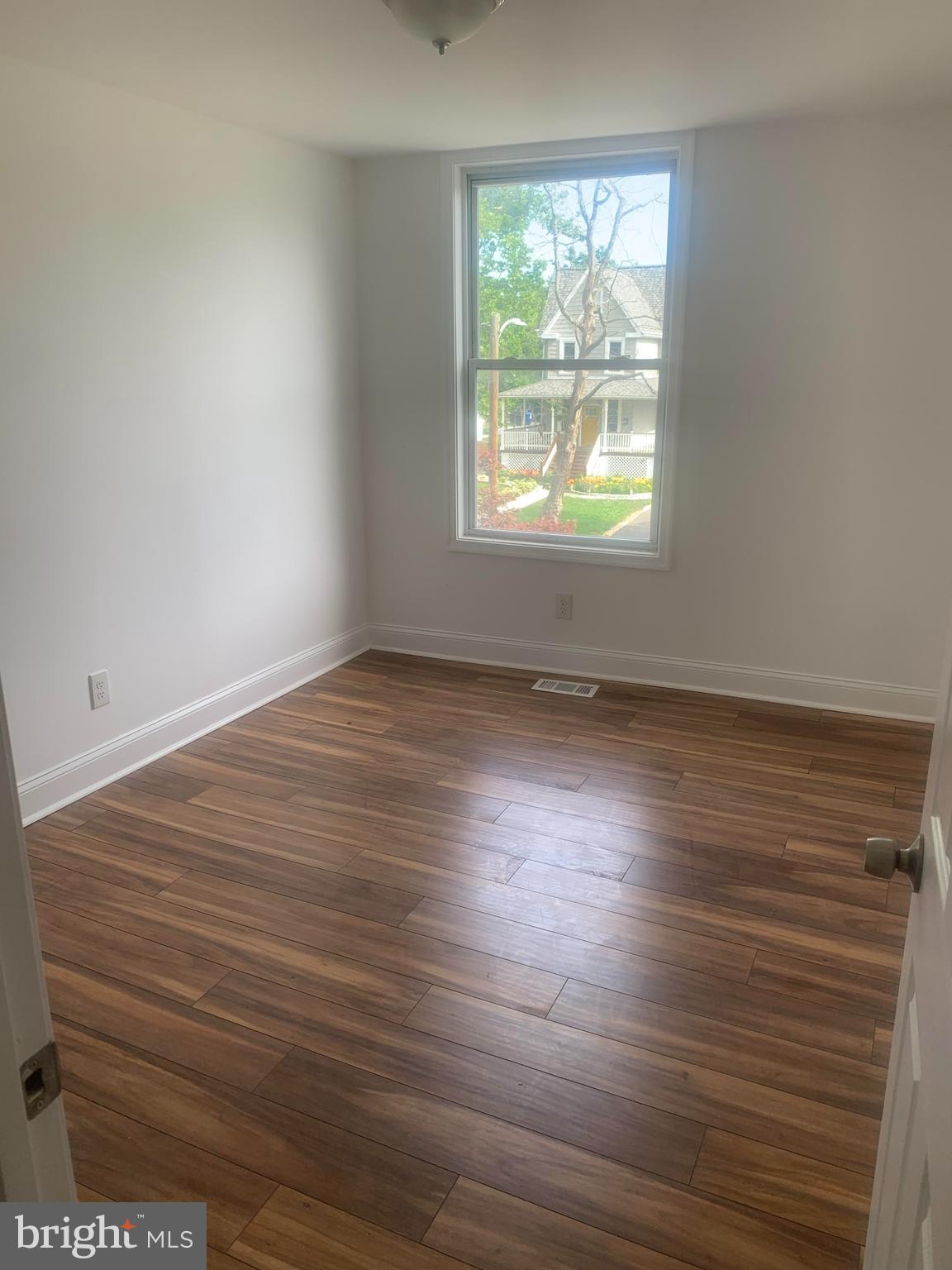 HOWARD PARK - Residential