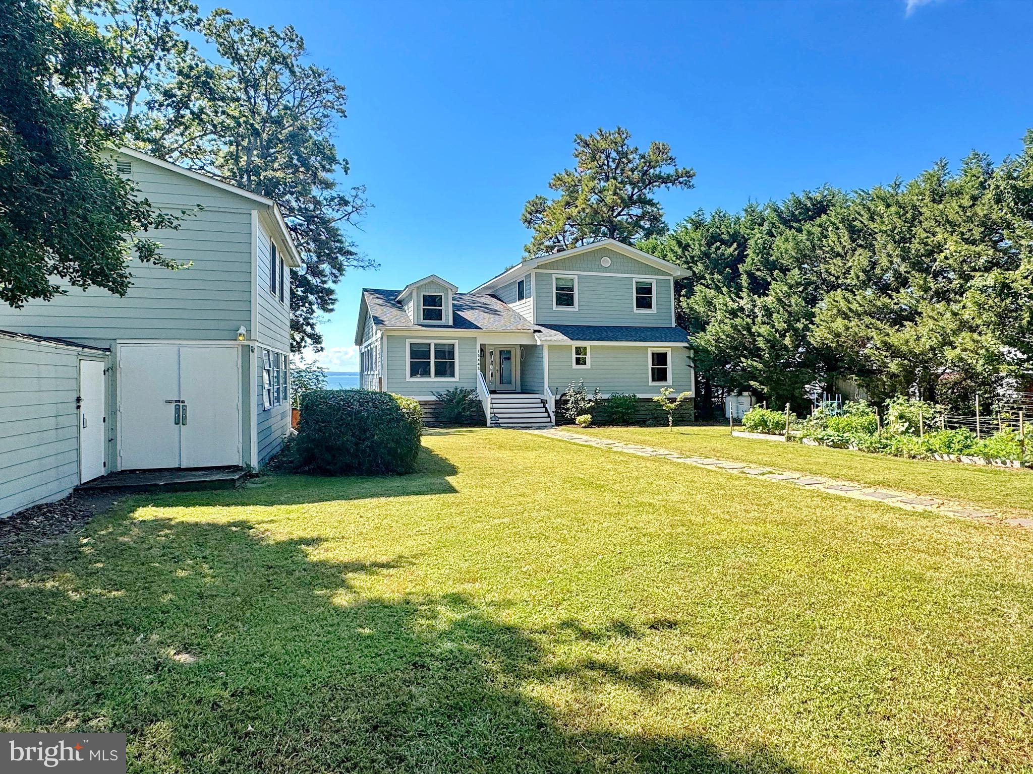 15445 POTOMAC RIVER DRIVE