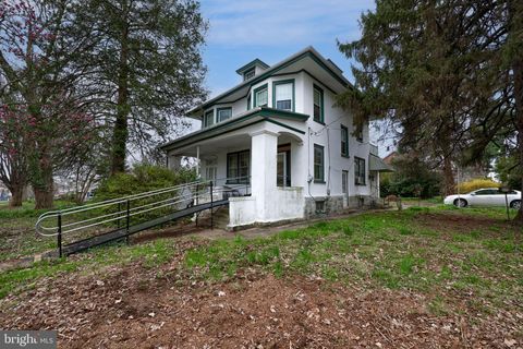 218 PLEASURE ROAD LANCASTER PA 17601