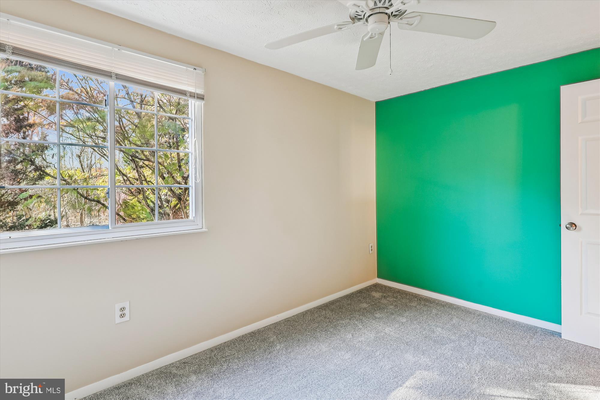 LEISHEAR VILLAGE - Residential