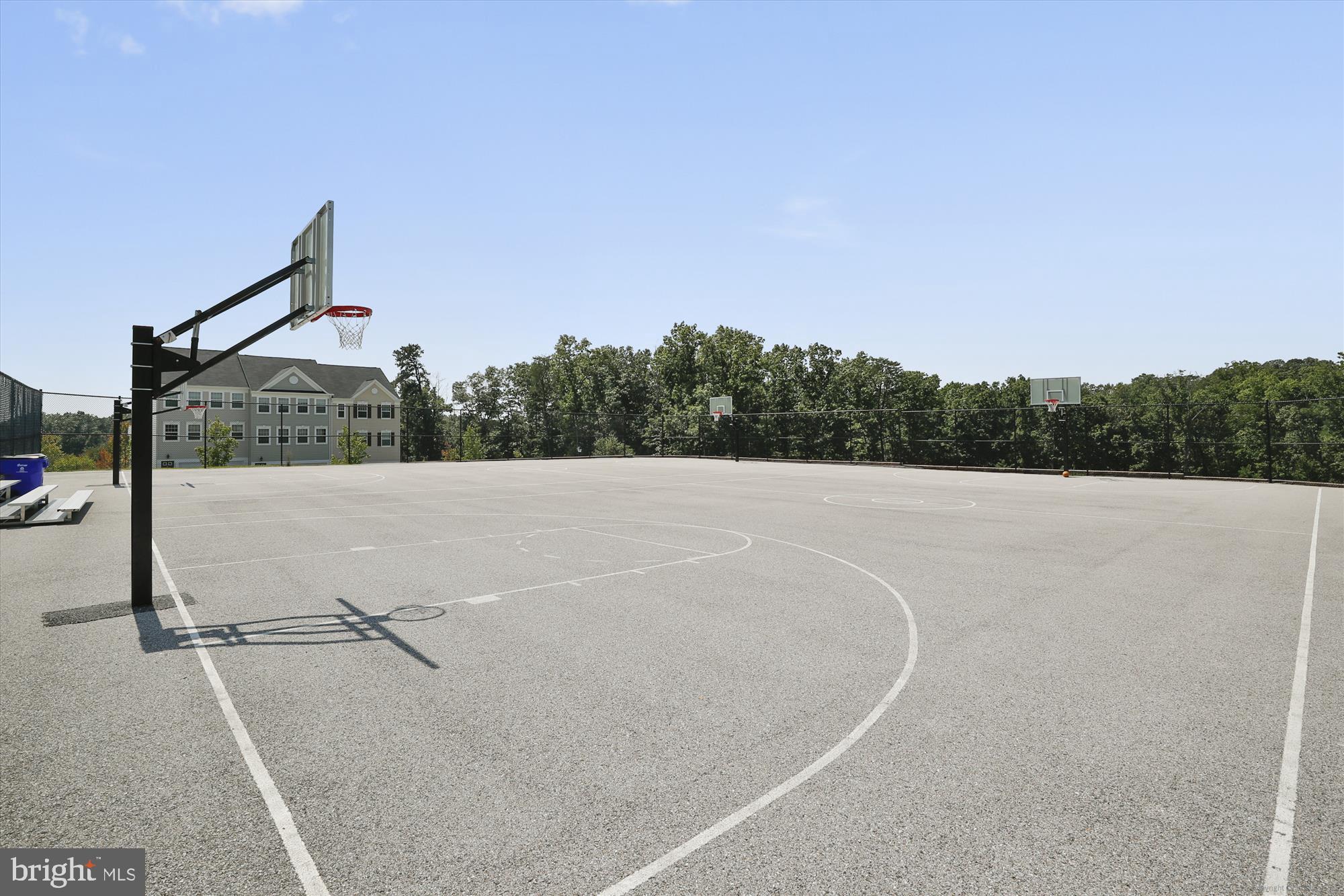 LEISHEAR VILLAGE - Residential