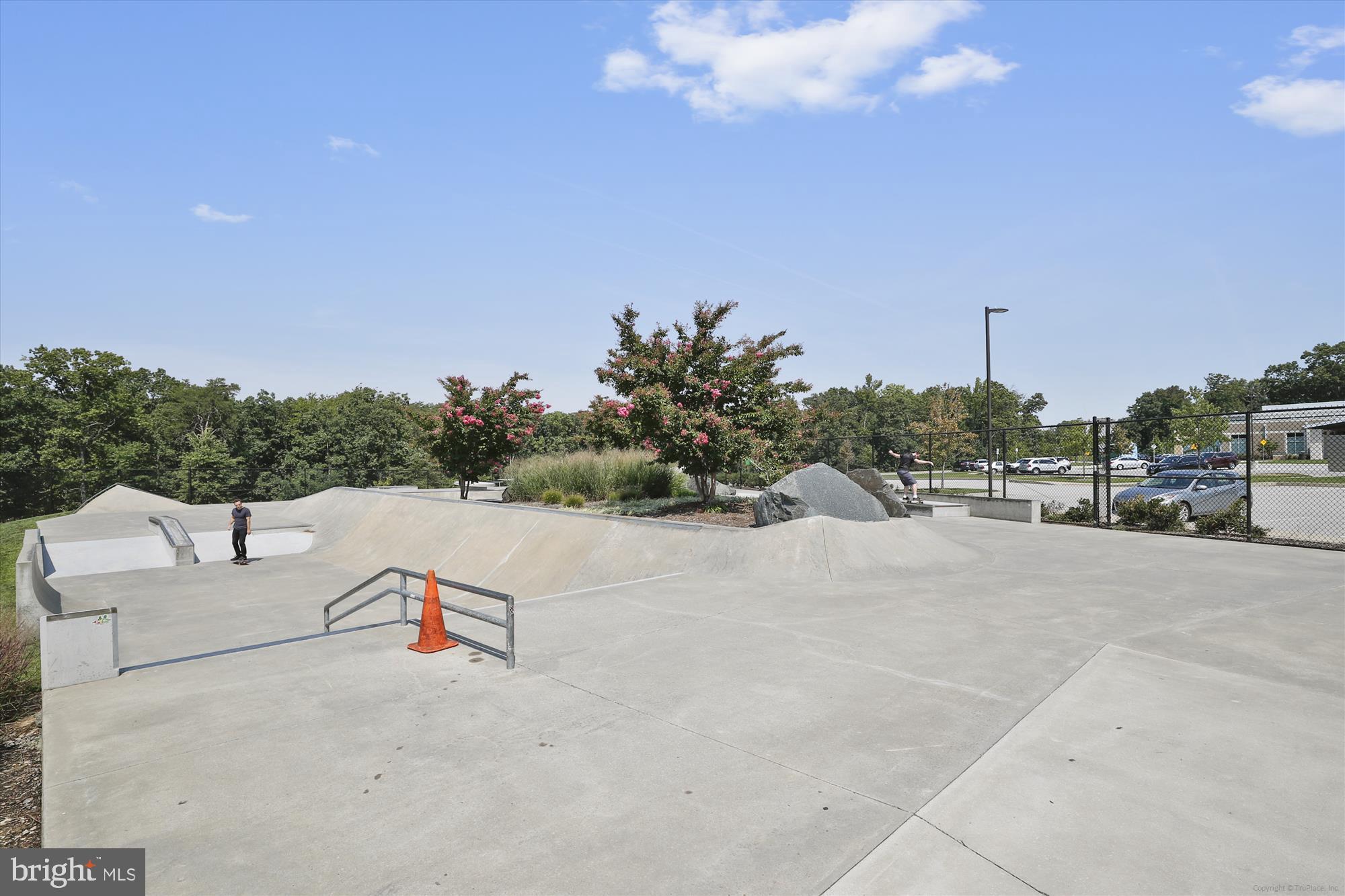 LEISHEAR VILLAGE - Residential