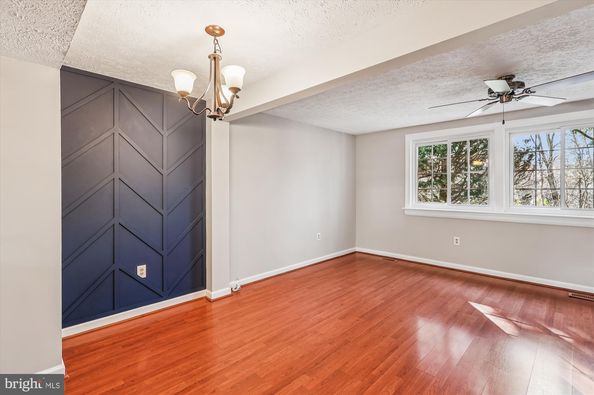 LEISHEAR VILLAGE - Residential