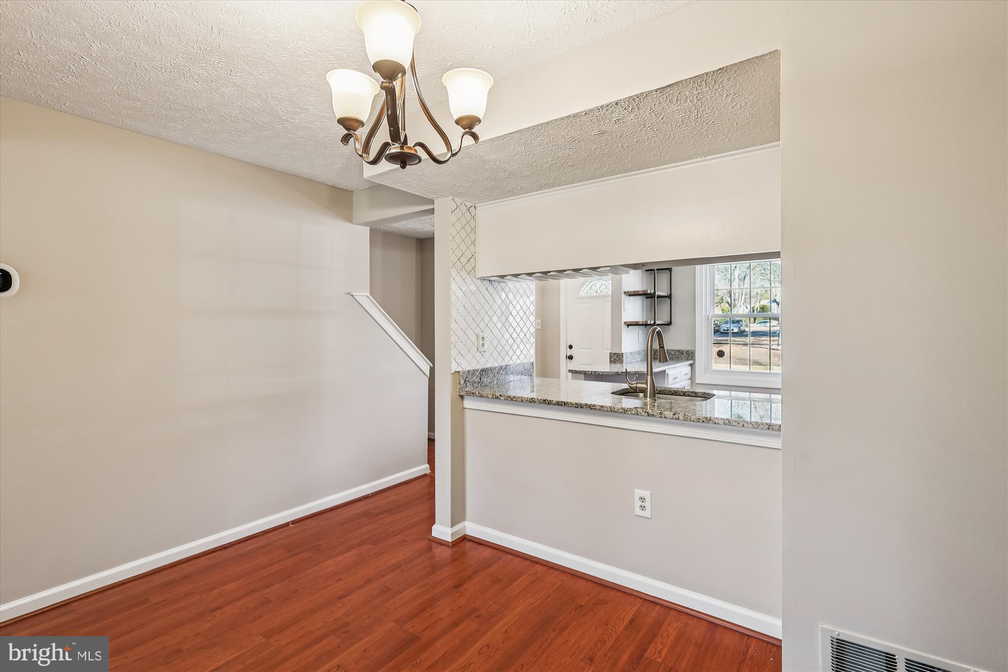 LEISHEAR VILLAGE - Residential