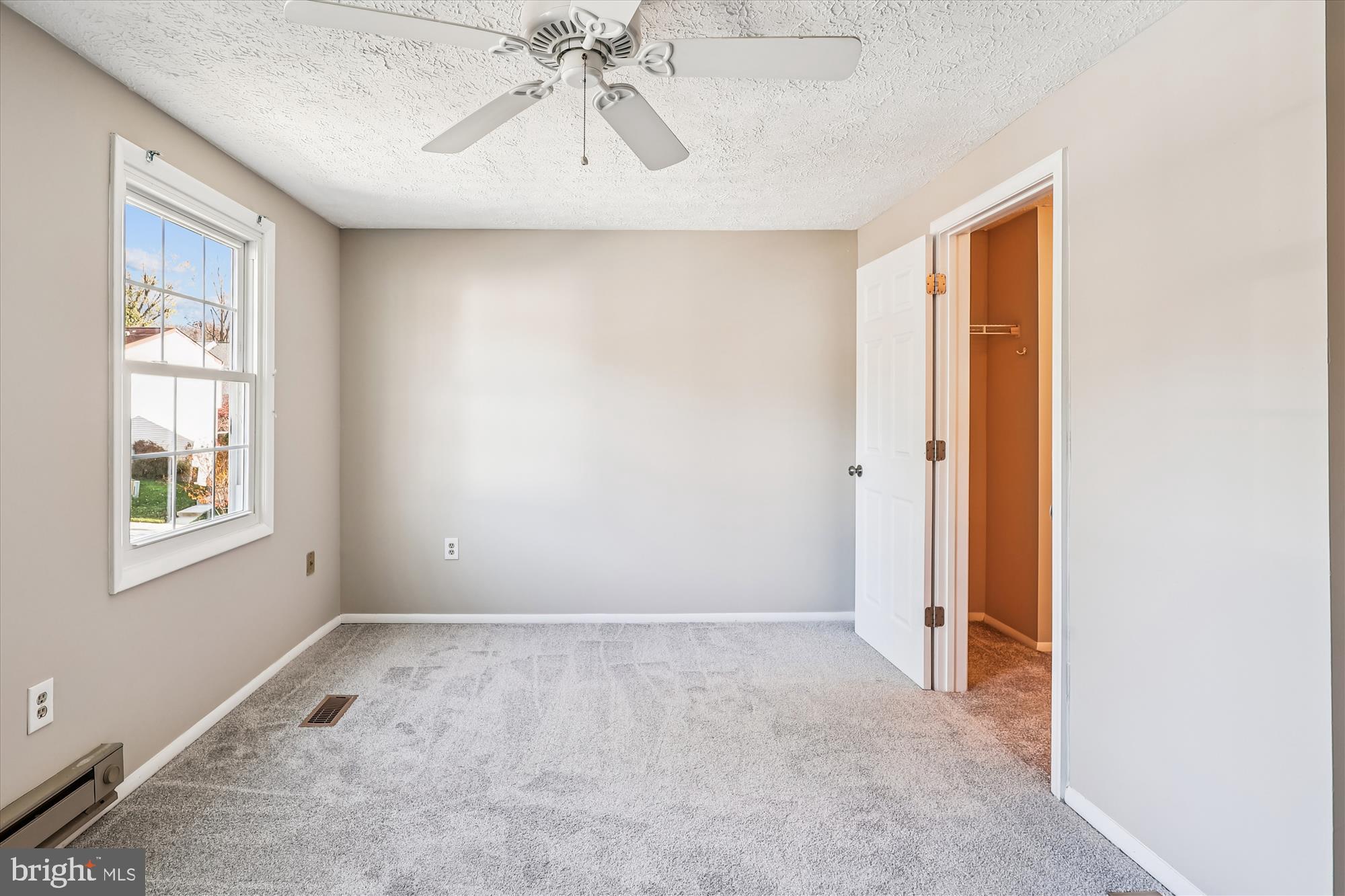 LEISHEAR VILLAGE - Residential