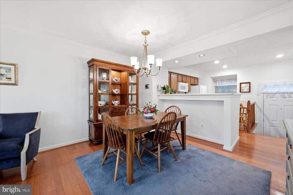 Photo of 6609 Skylemar Trail, CENTREVILLE, VA 20121 (MLS # VAFX2322946)