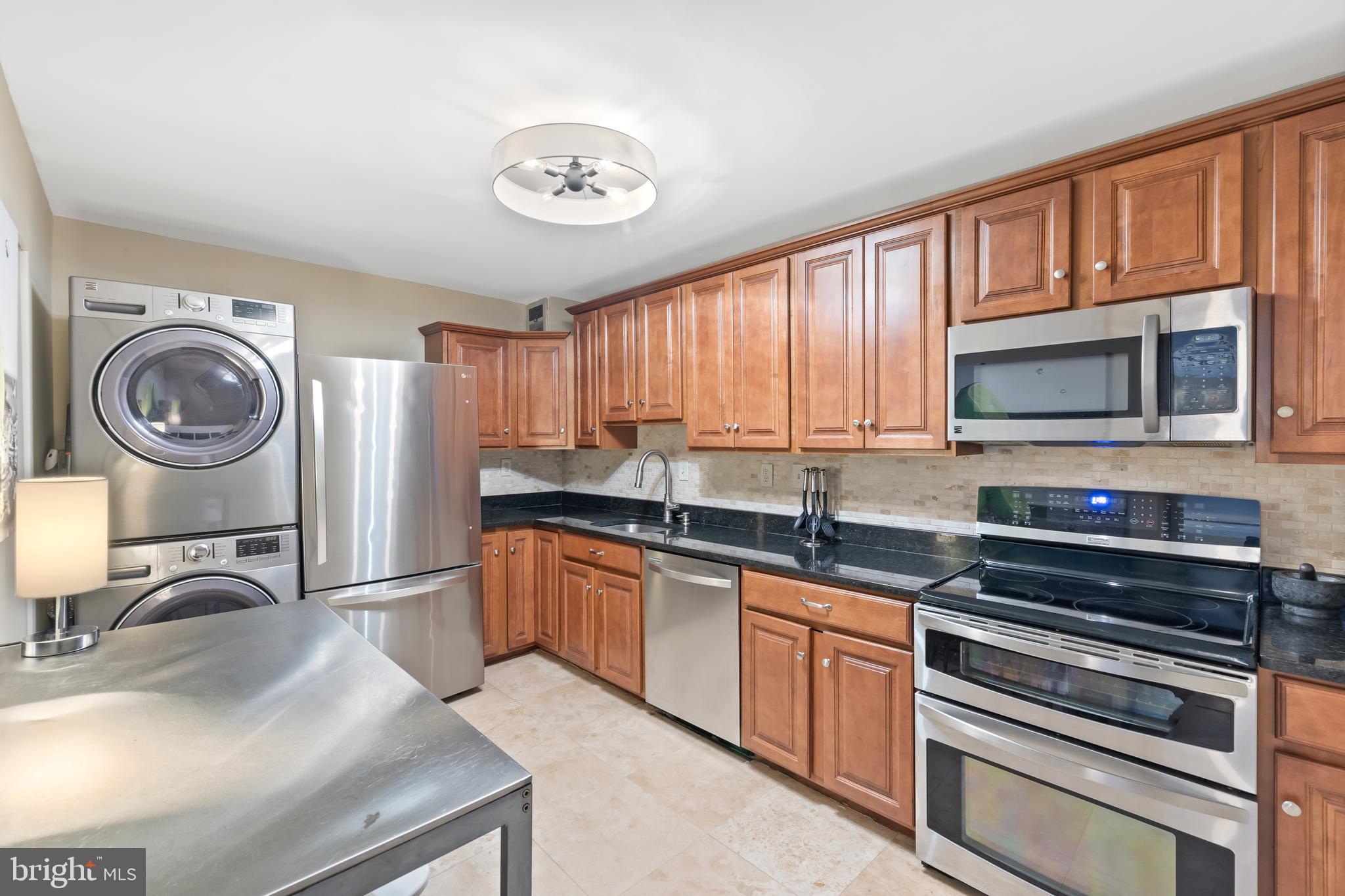 203 YOAKUM PARKWAY 1605
