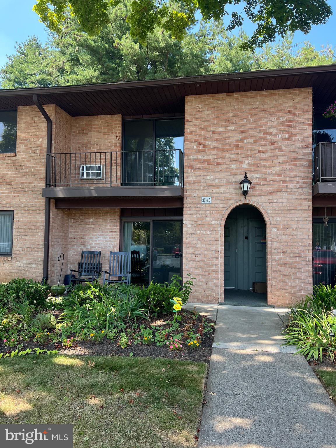 Doylestown Beauty, offers two generous sized bedrooms. Large living room with sliding glass doors leading to balcony. Big eat in kitchen with adjacent laundry room. Modern bathroom. Updated kitchen with nice sized eating area. Second floor unit. Conveniently located to many major highways for easy commute. Short distance to Doylestown Boro with great shops and restaurants.