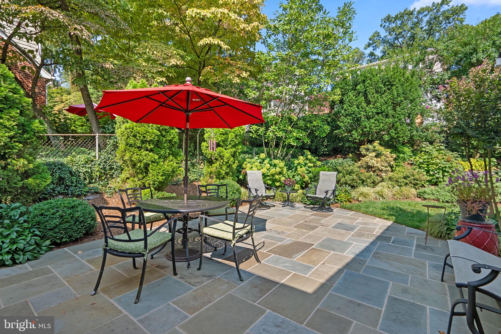 WOODMOOR - Residential