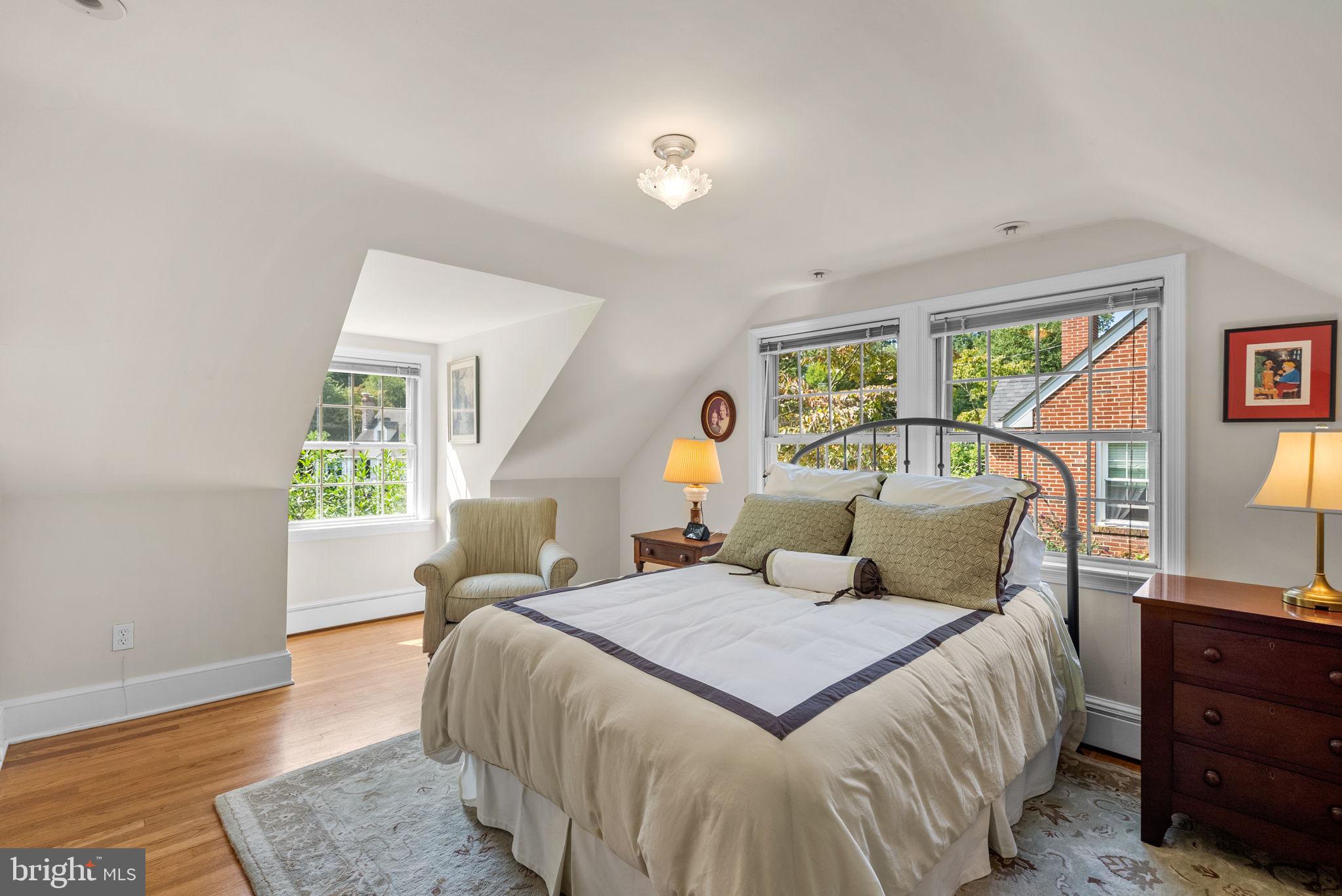 WOODMOOR - Residential