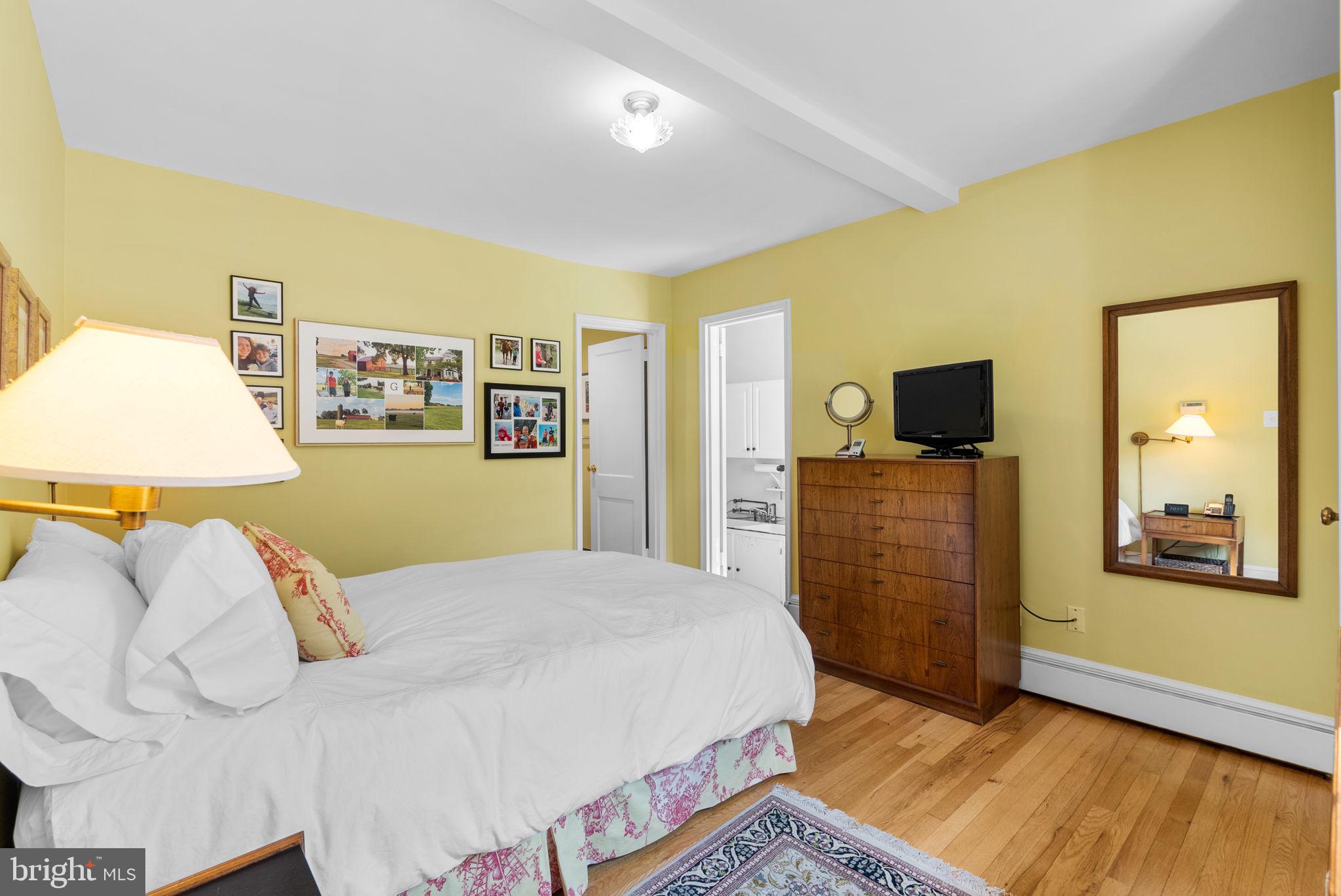 WOODMOOR - Residential