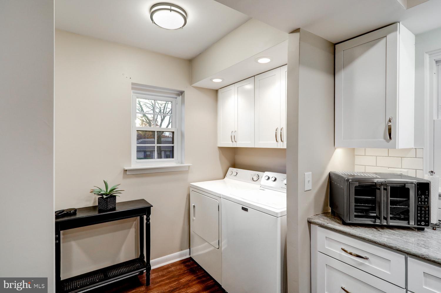 354 VALLEYBROOK DRIVE