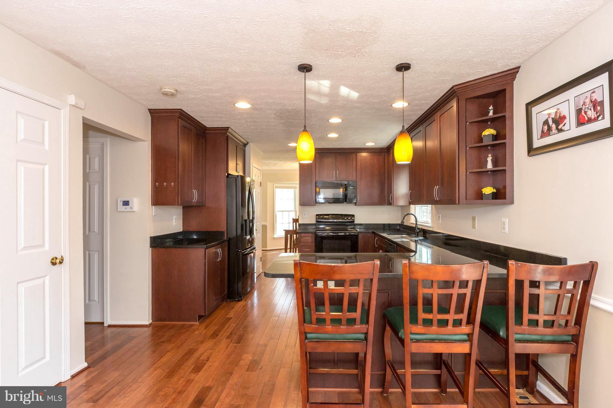 VILLAGE OF HICKORY RIDGE - Residential